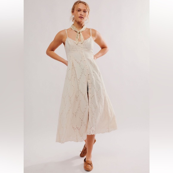 Free People Dresses & Skirts - NWT Free people get away midi dress